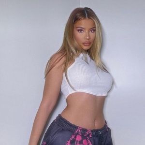 Meet your Posher, Tori